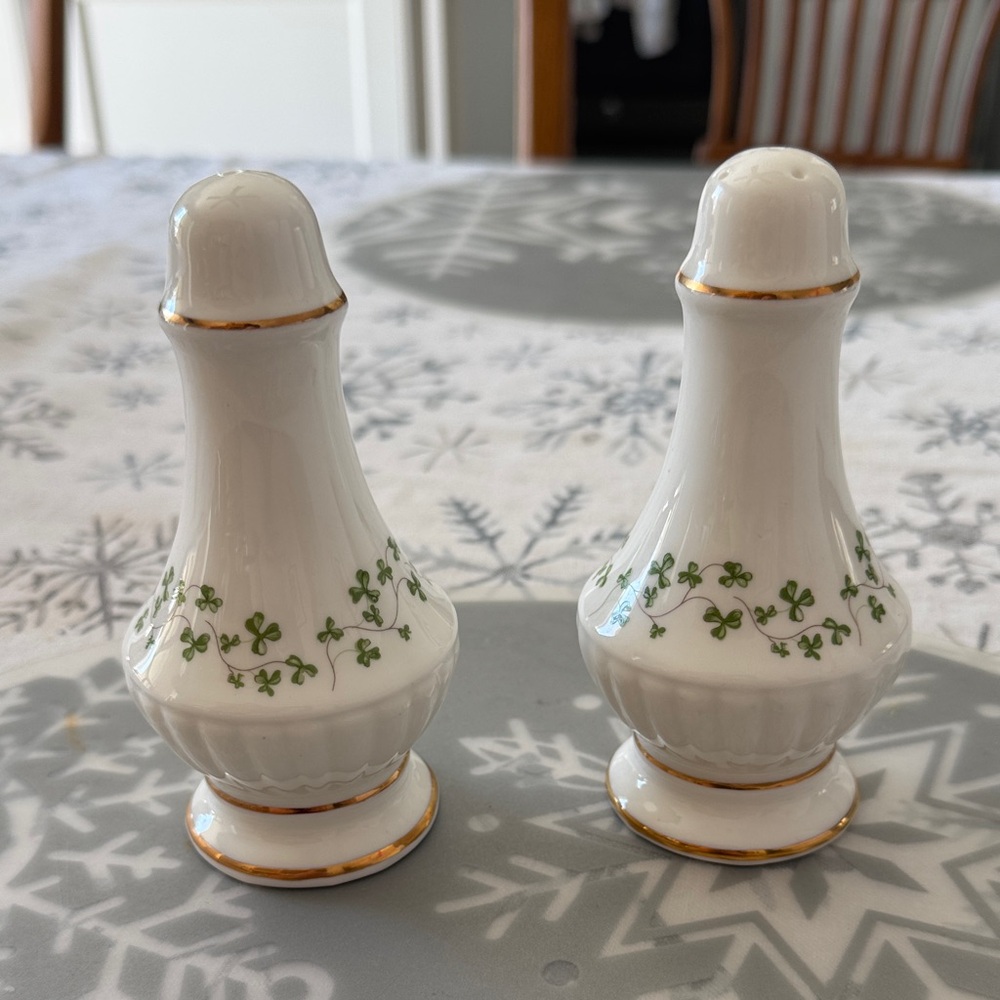 Royal Tara Galway Irish Shamrock Salt and Pepper Shakers